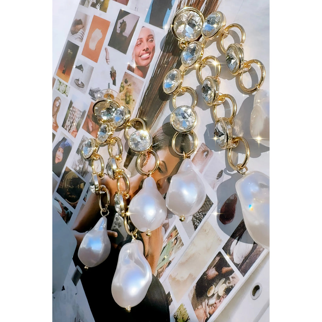 Diamonds & Pearls Earrings