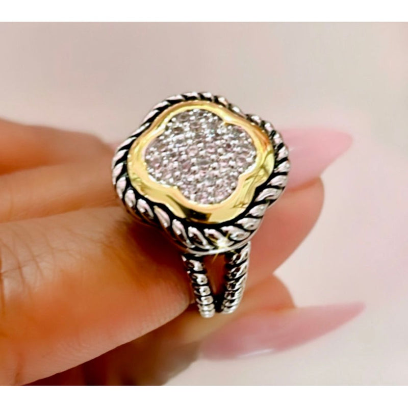Clover Cable Ring
