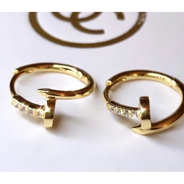 Nila Nail Huggie Earrings