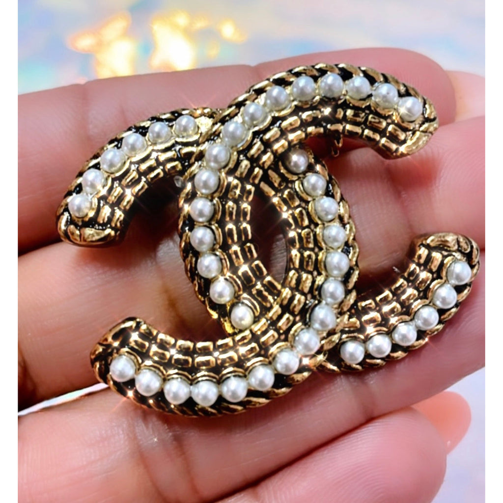 Pearl Bronzy Vintage Brooch